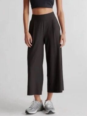 Quince Performance Tech Wide Leg Pants